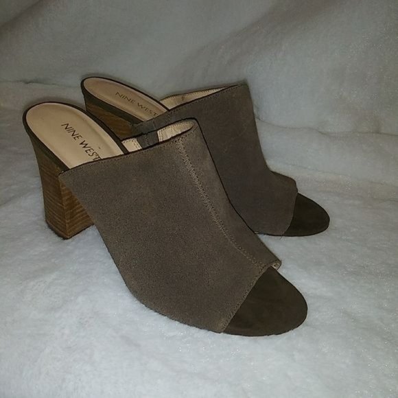 Nine West Taupe Suede Mules with chunky heel - Picture 1 of 7
